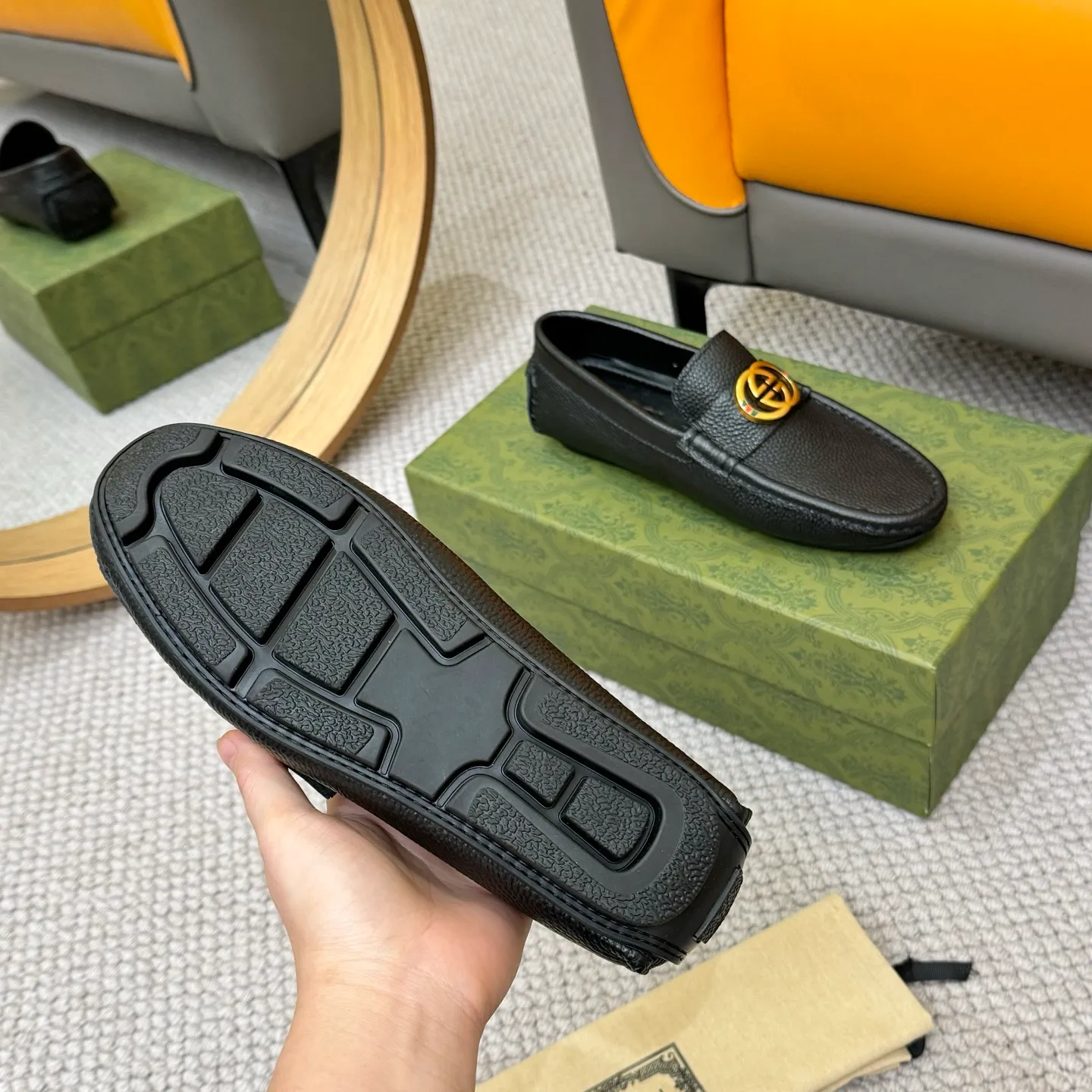 Men's shoes 💰420 (Yangli) Gucci* - the top version of Gucci classic beanie shoes! It is made of imported original cowhide and has a comfortable first layer of sheepskin lining! Original wear-resistant rubber outsole! High quality products! Size 38-46, with shoe dial, cloth bag, card